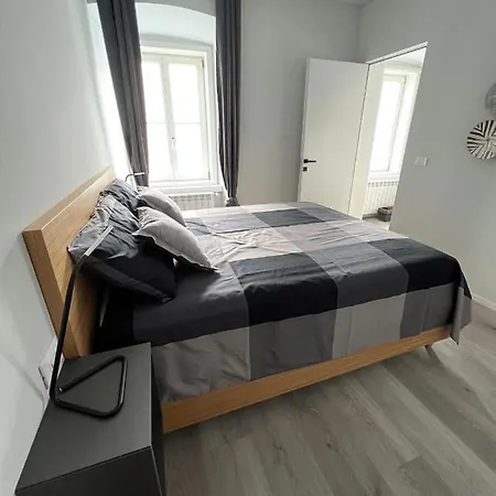 Appartement Corner House *