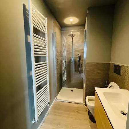 Corner House *